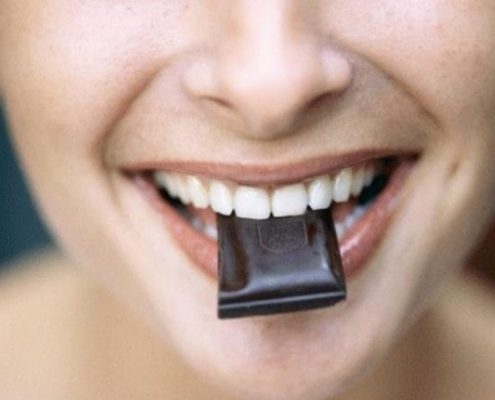 Cioccolato fondente salvadenti Studio Palmeri, dentista a Catania